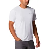 Remera de senderismo Columbia Hike Crew Omni-Wick de color blanco, con cuello redondo y mangas cortas. Cuenta con tecnología de secado rápido y absorción de humedad, además de un sutil logo de la marca estampado en el pecho.