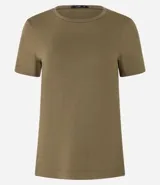 Blusa básica color mostaza, con escote redondo y manga corta.