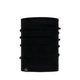 Cuello térmico Buff de diseño tubular, confeccionado en tejido polar negro. Presenta una textura suave y elástica, ideal para protección contra el frío en actividades al aire libre.
