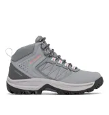 Bota de montaña Columbia, modelo Transverse Hike Waterproof, color gris acero con detalles en rosado pálido. Caña media, confeccionada en cuero y malla, con tecnología Omni-Tech impermeable y suela Omni-Grip para tracción.