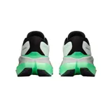 Championes de running On modelo Cloudrunner 3 Max, en color blanco con detalles en verde menta y negro. Presentan capellada de malla transpirable, cordones blancos y entresuela gruesa con tecnología CloudTec en color verde y gris.