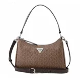 Cartera Guess modelo Jillian de formato compacto, con estampado de monograma de la marca en color marrón. Cuenta con cierre superior, asa corta para llevar al hombro y correa larga ajustable y extraíble para usar como bandolera. Incluye logo triangular metálico en el frente.