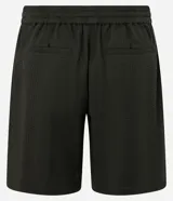 Bermuda masculina de corte recto, confeccionada en algodón con textura de cuadros verticales. Presenta cintura elástica con cordón ajustable y bolsillos laterales.