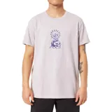 Remera lila de manga corta con estampado de una sirena sentada sobre una calavera.