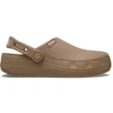 Zueco Crocs modelo Classic Crafted, color marrón, con capellada de lona textil y suela de material Croslite. Cuenta con correa de talón pivotante y diseño clásico de la marca.