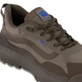 Championes Vans modelo Crosspath Bungee, color marrón, con diseño técnico inspirado en la línea UltraRange. Presentan entresuela UltraCush para mayor amortiguación, suela con tracción para diversos terrenos y acabado repelente al agua DWR.