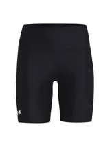 Short de compresión Under Armour de tiro alto, color negro, con costuras ergonómicas planas y pequeño logo de la marca impreso en la pierna derecha.