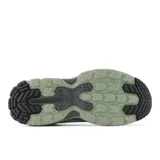 Championes New Balance 410 v9 de trail running para mujer, color verde menta con suela gris y detalles en gris oscuro. Incorporan tecnología Fresh Foam en la entresuela para mayor amortiguación y suela AT Tread para tracción en senderos.