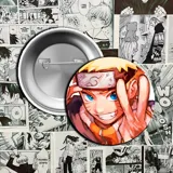 Pin metálico con la imagen de Naruto sonriendo.
