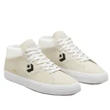 Championes urbanos Converse Louie Lopez Pro Ox, color beige con detalles en negro y suela blanca. Confeccionados en gamuza, con logo estrella en el lateral y nombre del skater en dorado. Modelo de media caña.