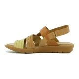 Sandalias planas para mujer confeccionadas en cuero, con diseño de tiras cruzadas en tonos marrones y tostados, suela baja y ajuste con velcro en el talón.