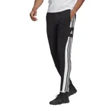 Pantalón de entrenamiento Adidas Squadra 21 para hombre, color negro con tres rayas blancas a los costados. Confeccionado con tejido absorbente AEROREADY y materiales reciclados.