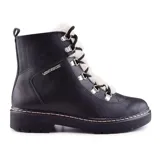 Bota de caña media color negro con cordones y detalles de piel sintética en el borde superior.