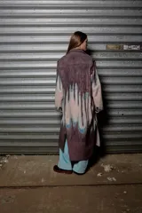 Tapado de paño crudo de lana 100% pintado a mano, talle único similar a un M/L.