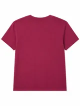Remera color off-white con cuello redondo y manga corta, de corte clásico. Cuenta con un diseño gráfico central que incluye un cuadrado rojo, la palabra "Cherry" en tipografía cursiva roja, un dibujo de cerezas atadas con un lazo celeste y la frase "Ma chérie" en la parte inferior.
