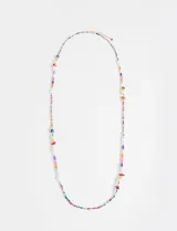 Collar largo de cuentas de colores, perlas y detalles dorados.