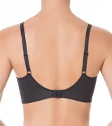 Soutien top blanco de microfibra, sin aro ni relleno, con breteles finos y espalda deportiva.