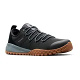 Championes Columbia Fairbanks Low Techlite, calzado de trekking y estilo urbano en color negro con suela de caucho marrón y entresuela gris. Cuentan con empeine de malla transpirable, sistema de cordones elásticos y la marca visible en el lateral. Incorporan tecnología Techlite para amortiguación y suela Omni-Grip para mayor tracción.