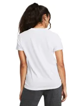 Remera de cuello redondo y manga corta, confeccionada en tejido de mezcla de algodón, poliéster y elastano. Presenta un diseño liso en color blanco con un pequeño logo de la marca estampado en el centro del pecho.