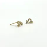 Par de aros de plata 925 con el signo zodiacal Libra y un pequeño cristal.