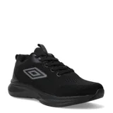 Championes deportivos Umbro modelo Vega, color negro, confeccionados en tejido de malla transpirable con detalles sintéticos y logo de la marca en el lateral.