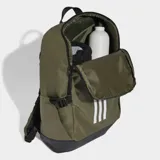 Mochila Adidas color verde oliva con base negra, presenta el logo y las tres rayas características de la marca en color blanco en el frente. Cuenta con compartimento para laptop, bolsillos laterales y correas ajustables.
