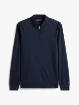 Chomba de manga larga color azul marino, confeccionada en algodón líquido con acabado suave. Presenta cuello de chomba con cierre de cremallera y puños de punto canalé.