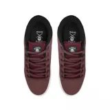 Championes de skate Circa modelo AL 50 TM, color bordó con detalles en blanco y negro. Presentan un diseño de perfil bajo con suela de goma vulcanizada, logo lateral en contraste y refuerzo en el talón.