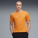Remera de algodón color naranja, con cuello redondo y mangas cortas. Presenta un pequeño logo de Puma y la inscripción McLaren Racing estampados en el centro del pecho.