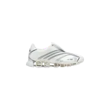 Championes Adidas F50 Tunit Megaride edición Slam Jam, modelo en color blanco con detalles plateados y suela con amortiguación Megaride de tubos visibles.