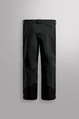 Pantalón deportivo técnico de esquí con tres capas y membrana impermeable. Presenta cintura ajustable, bolsillos frontales con cremalleras termoselladas, aberturas de ventilación laterales, bajos ajustables con refuerzos, polainas interiores y sistema de rescate RECCO integrado.