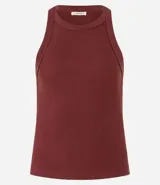 Blusa sin mangas de corte regular, confeccionada en tejido rib de algodón con cuello redondo. Presenta un diseño minimalista y anatómico, ideal para un look clásico.