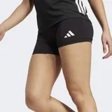 Short deportivo Adidas de ajuste ceñido, color negro, con cintura elástica y logo de la marca estampado en el frente. Confeccionado en tejido elástico con tecnología de secado rápido.