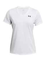 Remera deportiva Under Armour de cuello en V, confeccionada en tejido técnico de secado rápido, ultrasuave y ligero. Presenta un diseño liso con el logo de la marca estampado en el pecho.
