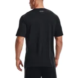 Remera Under Armour negra de hombre, corte clásico, cuello redondo y logo estampado en el pecho.