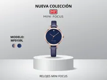 Reloj de pulsera Mini Focus modelo MF0159L para mujer, con caja de metal color oro rosa, dial azul con diseño estrellado y correa de cuero azul.