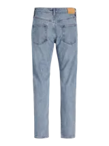 Jean de corte relajado y tiro alto con pierna recta, confeccionado en denim de tono azul claro con acabado stonewash. Presenta el clásico diseño de cinco bolsillos y cierre frontal con botones.