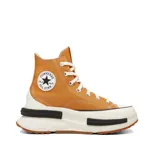 Championes Converse Run Star Motion de caña alta color naranja, con cordones blancos y suela de goma con plataforma.