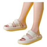 Chancletas tipo gomones de diseño ergonómico, color verde oliva, con doble tira ancha en el empeine y tira trasera ajustable. Fabricadas en material sintético antideslizante con suela de plataforma.
