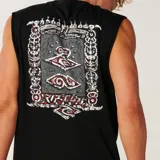 Musculosa Rip Curl de color negro con diseño sin mangas y estampado pequeño en el pecho.