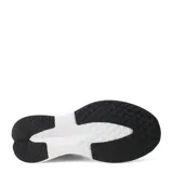 Championes deportivos Umbro modelo Vanta, color negro con detalles en gris y suela blanca. Confeccionados en malla transpirable y materiales sintéticos, ideales para entrenamiento y uso diario.