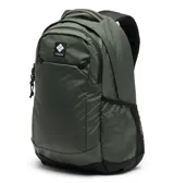 Mochila de 25 litros color verde oliva con tecnología Omni-Shield que repele la humedad. Cuenta con dos compartimentos principales, funda acolchada para laptop de hasta 13 pulgadas, panel trasero transpirable, correas de hombro contorneadas y bolsillos laterales de malla para botellas.