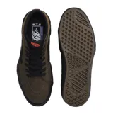 Championes de caña alta Vans modelo BMX Sk8-Hi, con diseño en color marrón y negro. Presentan paneles laterales de lona, refuerzos de gamuza en la puntera y el talón, la icónica banda lateral Sidestripe en negro y suela de goma vulcanizada negra.