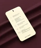 Remera deportiva masculina color bordó con tecnología Dry, cuello redondo, mangas cortas y detalle laser cut para mayor transpirabilidad. Confeccionada en poliéster y elastano, ofrece un toque suave y elasticidad para libertad de movimientos.