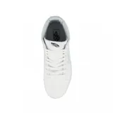 Championes Vans modelo Sk8-Hi de caña alta, color blanco total, con diseño clásico de la marca, cordones al tono y suela de goma vulcanizada.