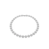 Collar bañado en rodio de la colección Ariana Grande x Swarovski, compuesto por una cadena de flores con centros de cristal y pétalos con pavé.