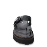 Sandalias de plataforma color gris, con dos tiras anchas y hebilla metálica decorativa.