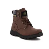 Bota de cuero color marrón acordonada, con suela de goma negra y detalles de la marca West en el lateral y la lengüeta.