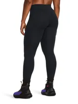 Calza deportiva Under Armour de tiro alto, color negro, con logo de la marca estampado en la pierna. Confeccionada en tejido de doble capa con interior cepillado para mayor calidez y exterior de secado rápido.