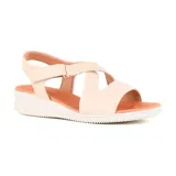 Sandalias negras de cuero con plataforma blanca y plantilla color ladrillo.